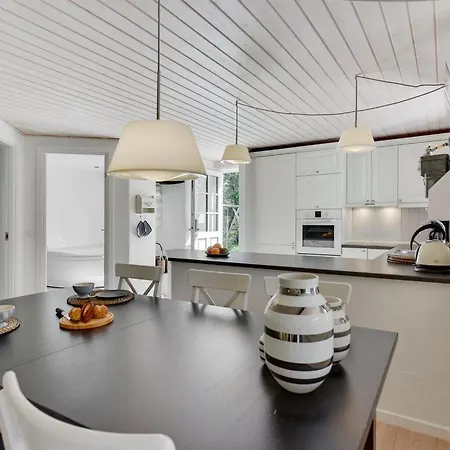 Raili - 1-5km From The Sea By Interhome